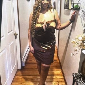 Elegant Brown Strapless Dress